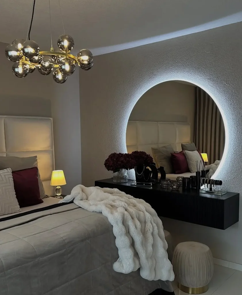 13. Organic Decor & Sculptural Pieces