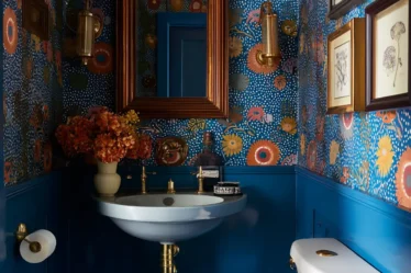 16 Small Bathroom Ideas That Make Tiny Spaces Feel Huge