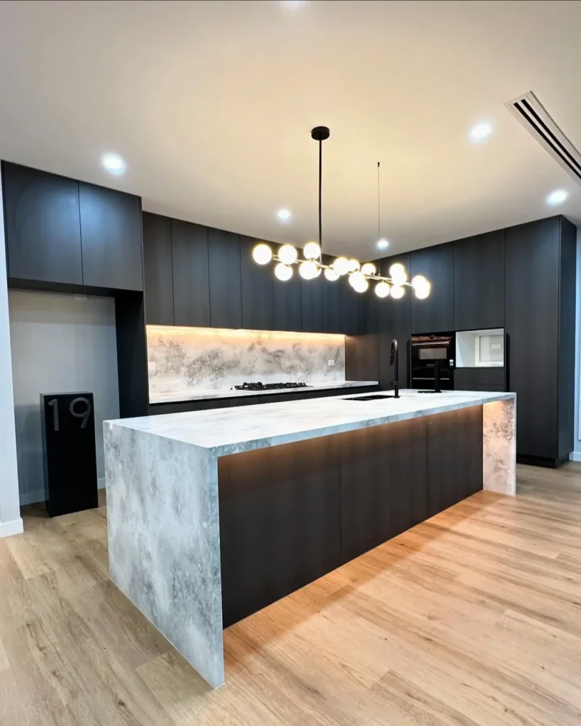 17. Oversized Kitchen Islands Become the Center