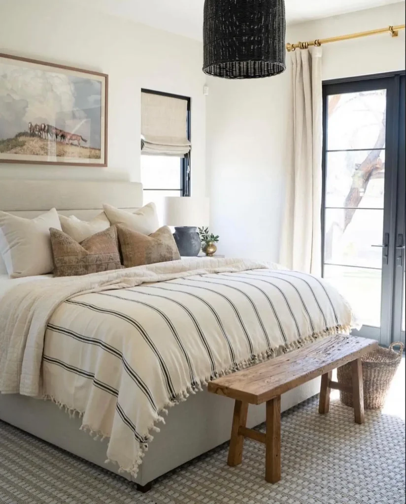 5. Incorporate Black Accents for Modern Contrast